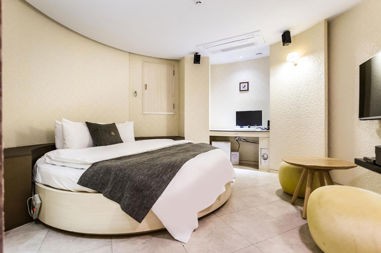 Jbis Hotel Uijeongbu Buitenkant foto