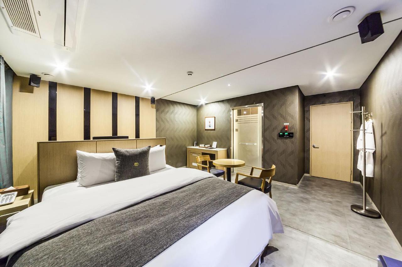 Jbis Hotel Uijeongbu Buitenkant foto