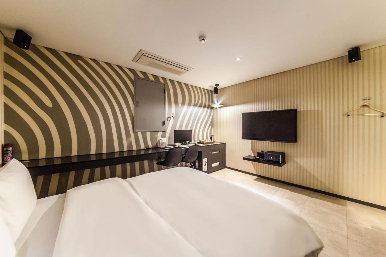 Jbis Hotel Uijeongbu Buitenkant foto