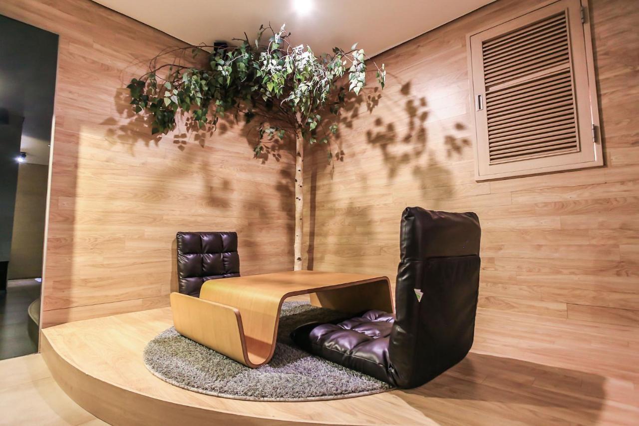 Jbis Hotel Uijeongbu Buitenkant foto