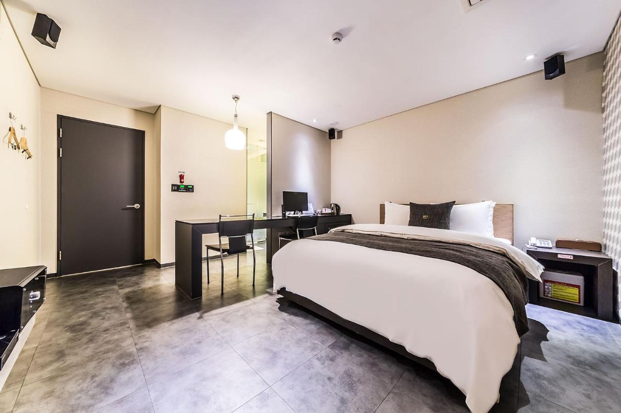 Jbis Hotel Uijeongbu Buitenkant foto