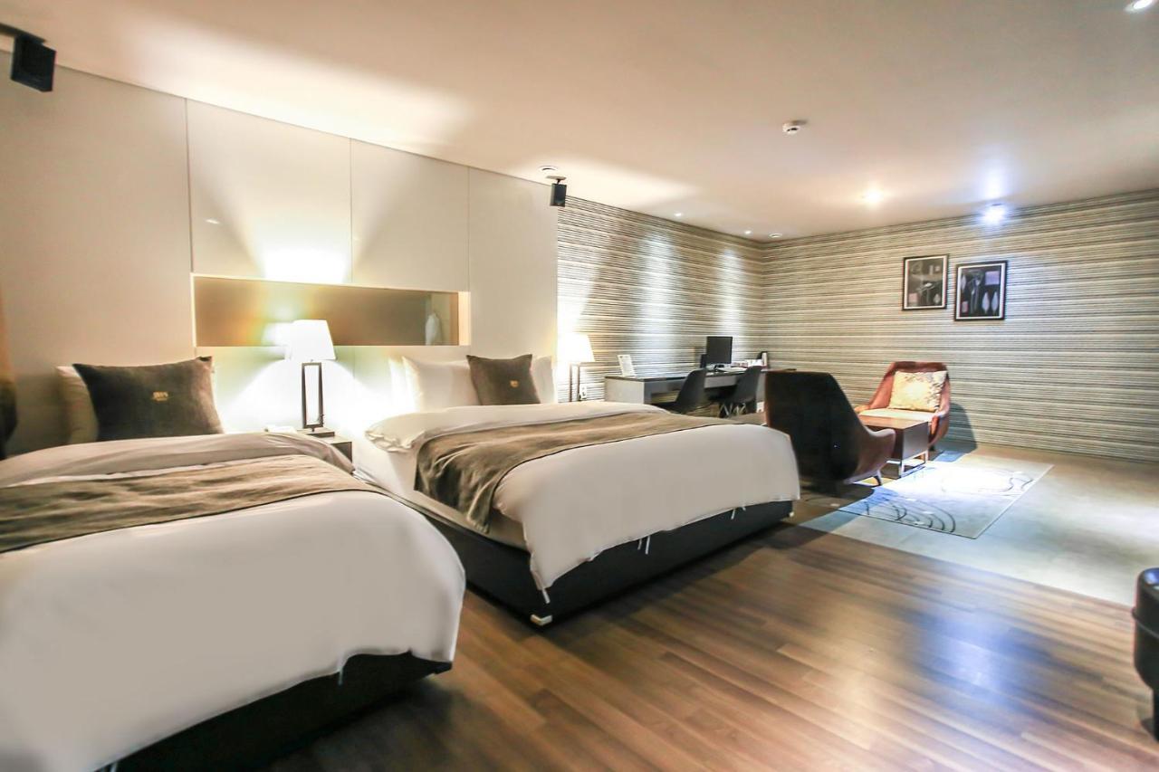 Jbis Hotel Uijeongbu Buitenkant foto